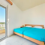 Yiannis Apartman *