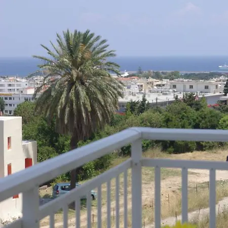 Yiannis Apartment *